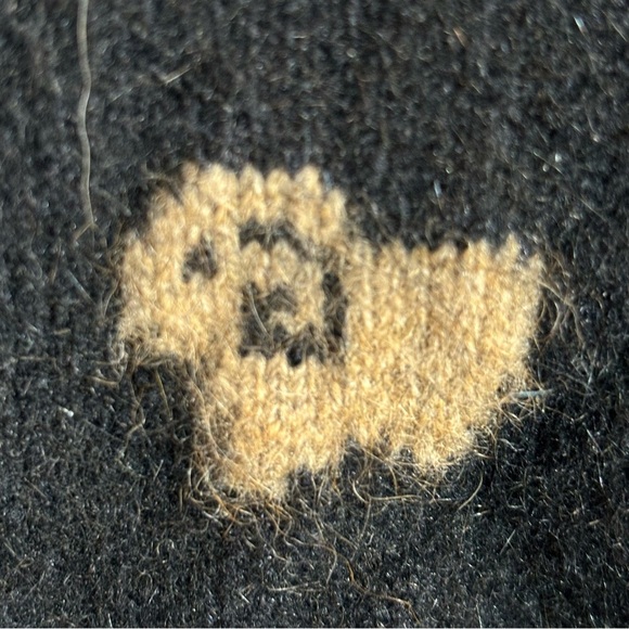 NEW ZEALAND NATURAL CLOTHING Scarf 100% NZ Made Rams Patten Narrow Fringed - Picture 4 of 7